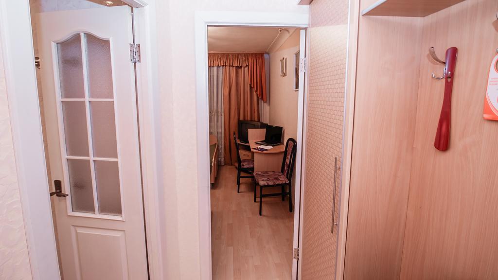 Hotel Ukraine Tsjernihiv Eksteriør bilde